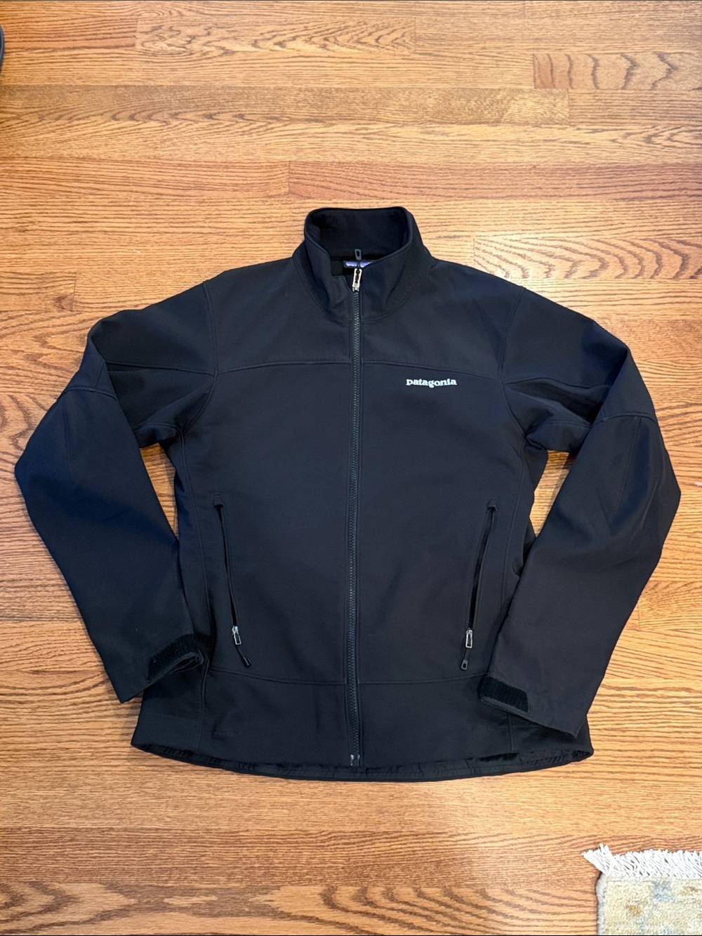 Patagonia Woman’s Black Performance Softshell Jacket